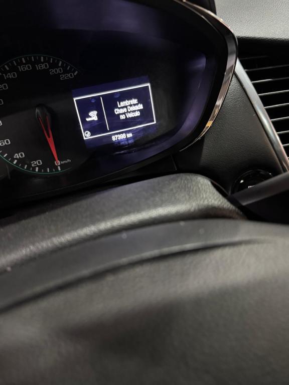 CHEVROLET Tracker - Foto