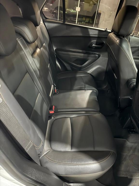 CHEVROLET Tracker - Foto