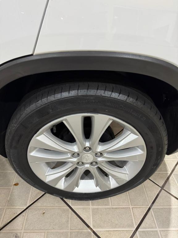 CHEVROLET Tracker - Foto