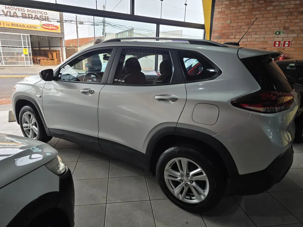 CHEVROLET Tracker - Foto