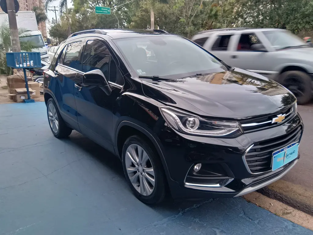 CHEVROLET Tracker - Foto