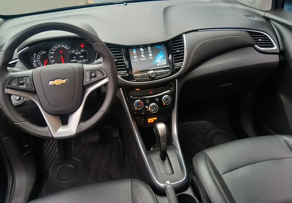 CHEVROLET Tracker - Foto