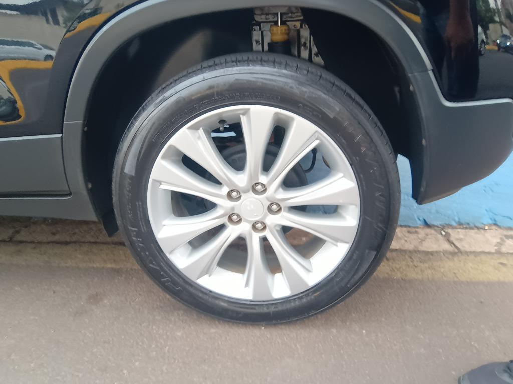 CHEVROLET Tracker - Foto