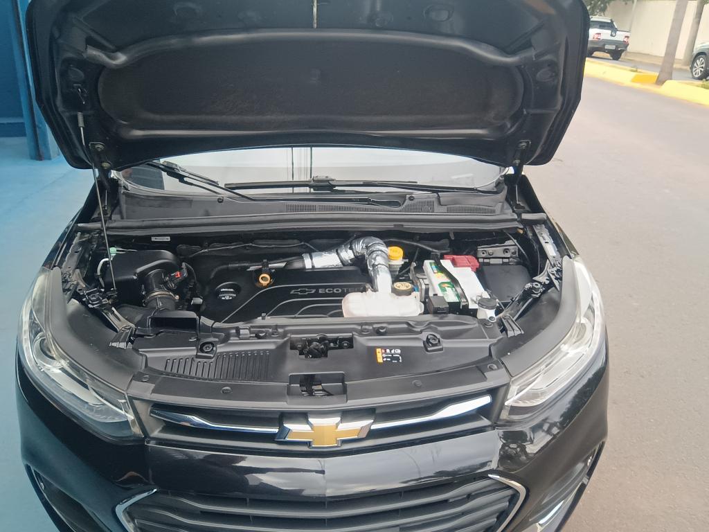 CHEVROLET Tracker - Foto