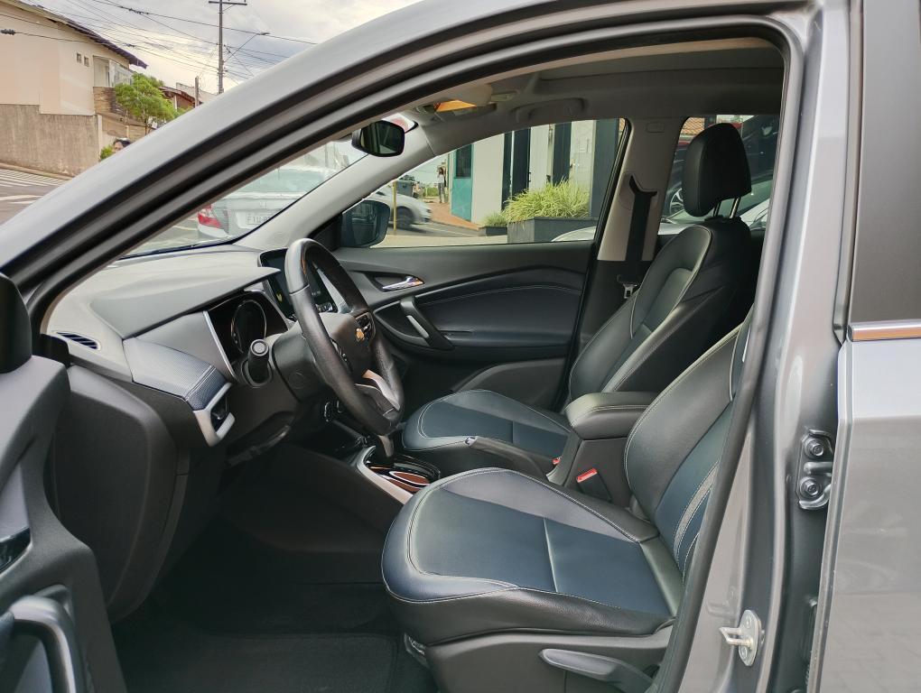 CHEVROLET Tracker - Foto