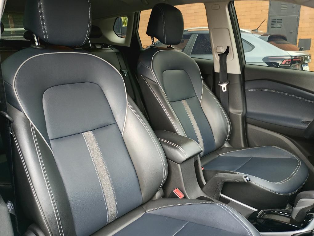 CHEVROLET Tracker - Foto