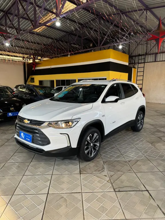 CHEVROLET Tracker - Foto