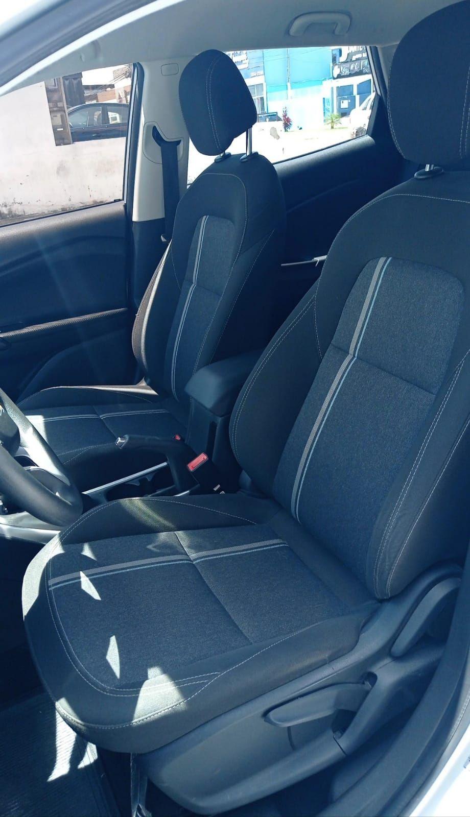 CHEVROLET Tracker - Foto