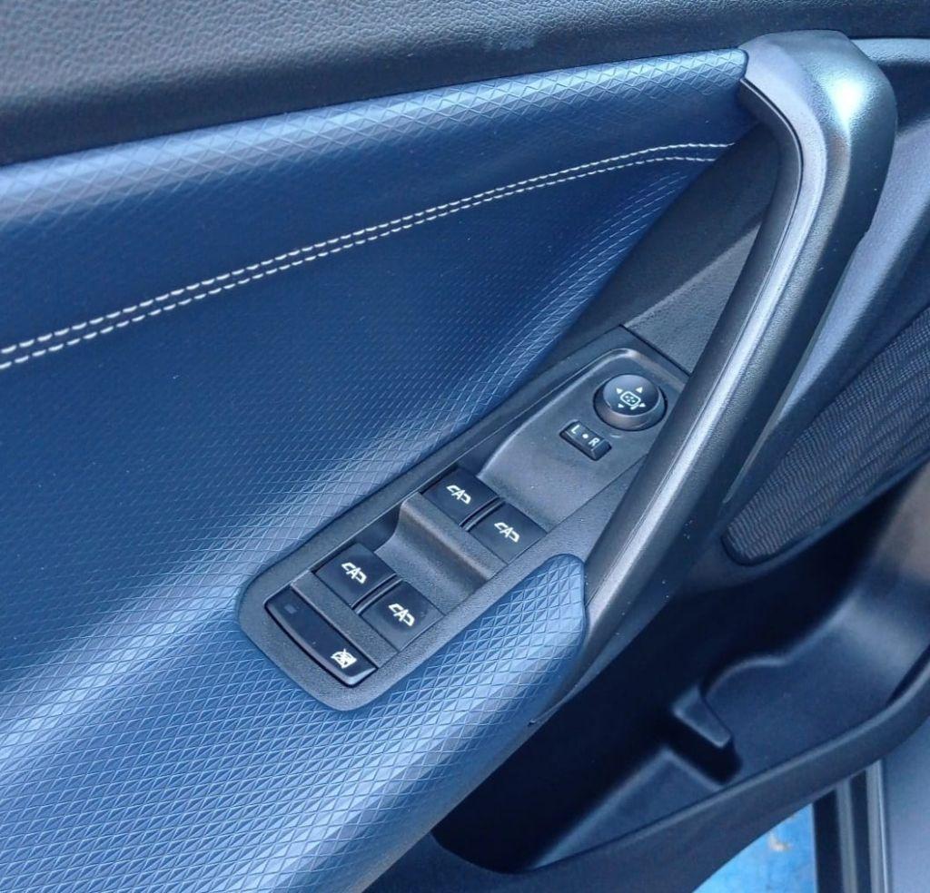 CHEVROLET Tracker - Foto