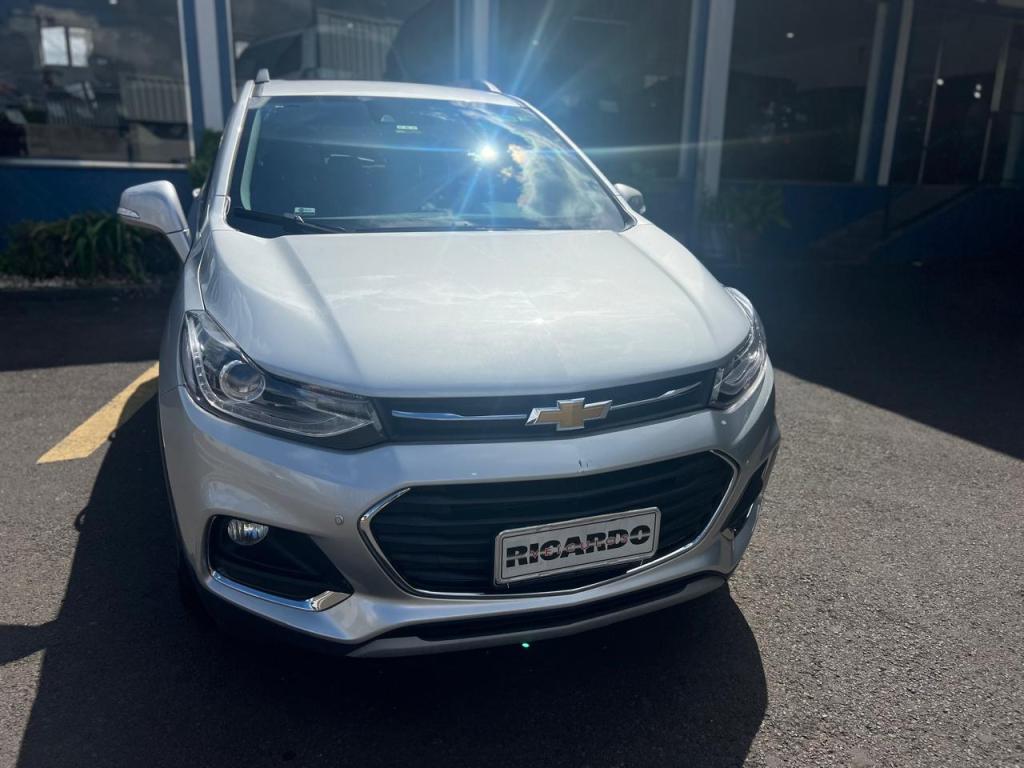 CHEVROLET Tracker - Foto