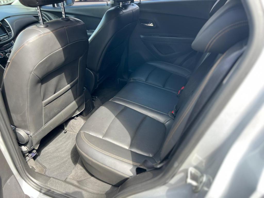 CHEVROLET Tracker - Foto