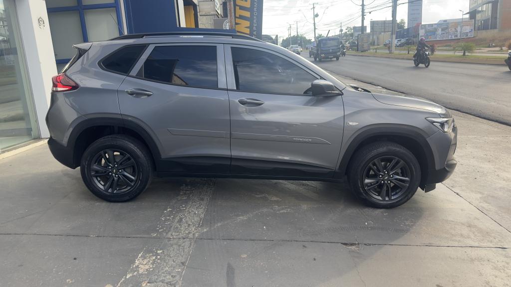 CHEVROLET Tracker - Foto