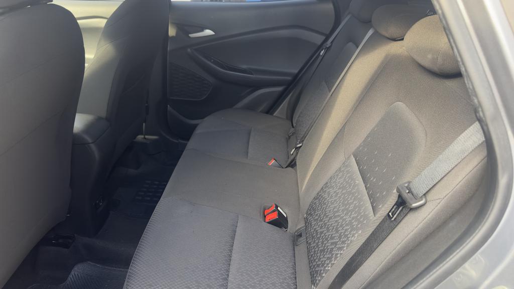 CHEVROLET Tracker - Foto