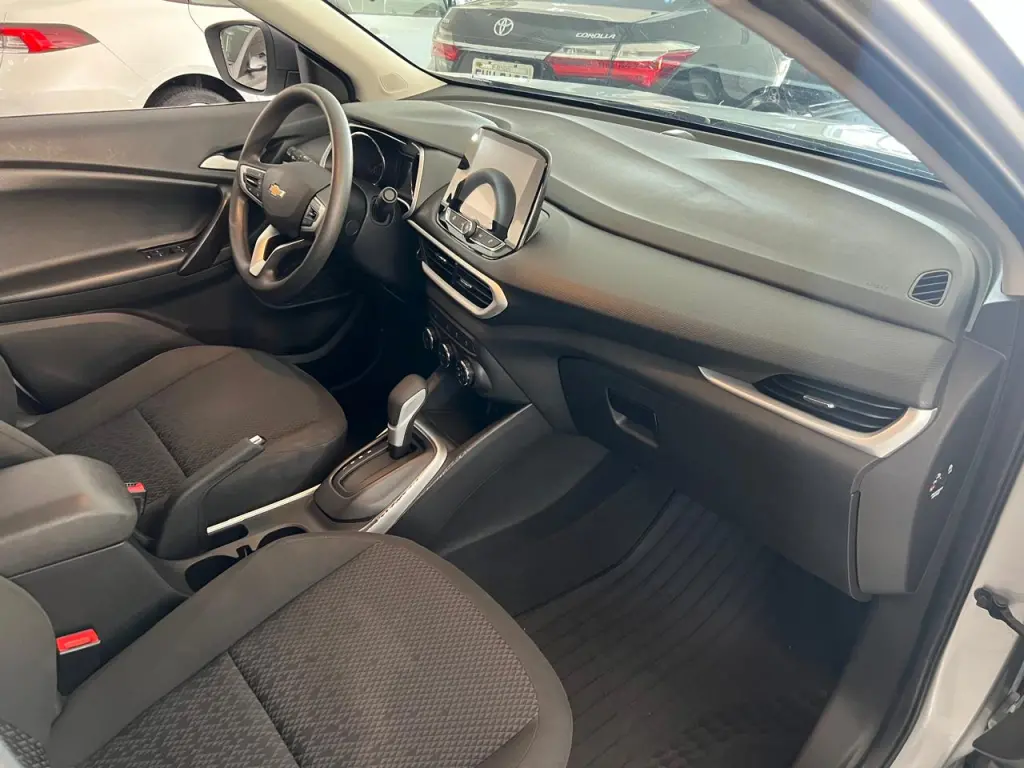 CHEVROLET Tracker - Foto