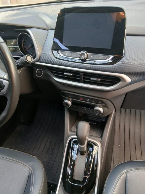 CHEVROLET Tracker - Foto