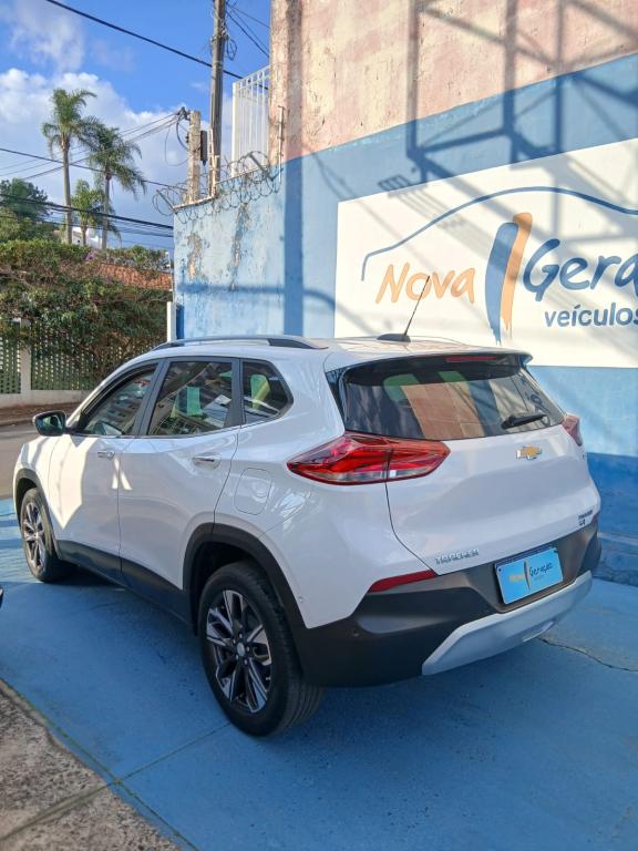 CHEVROLET Tracker - Foto