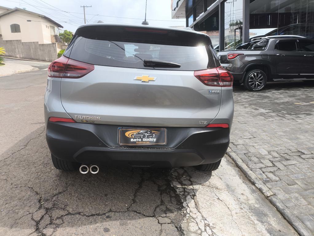 CHEVROLET Tracker - Foto