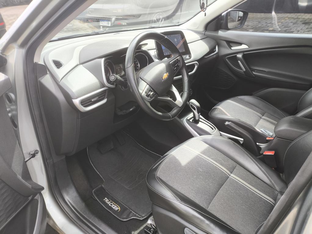 CHEVROLET Tracker - Foto