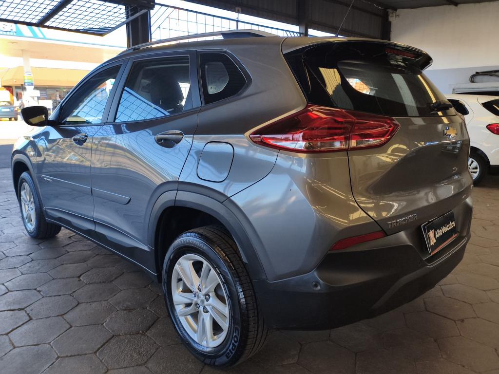 CHEVROLET Tracker - Foto