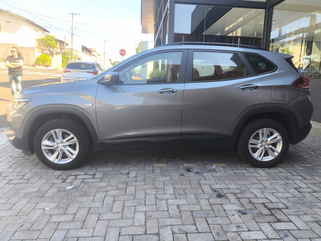 CHEVROLET Tracker - Foto