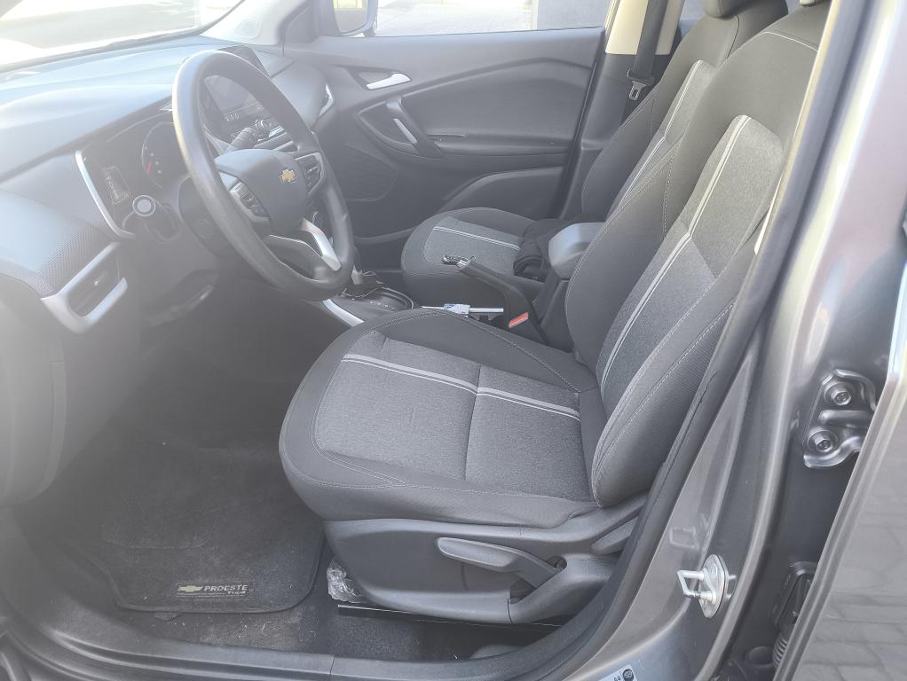 CHEVROLET Tracker - Foto