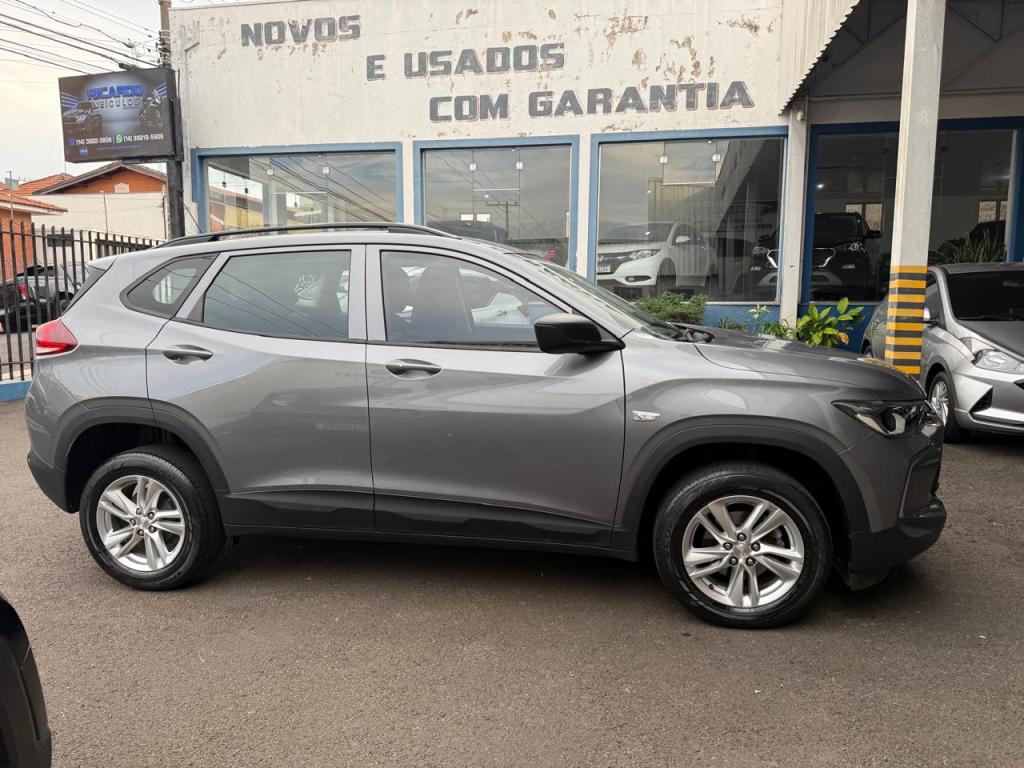 CHEVROLET Tracker - Foto