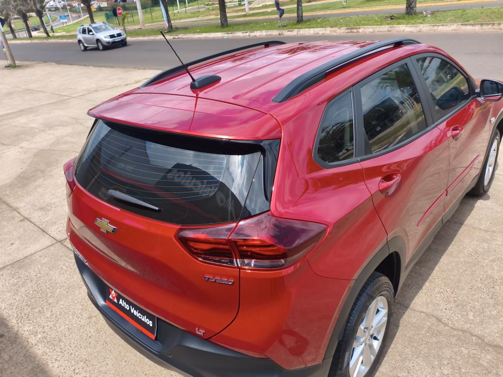 CHEVROLET Tracker - Foto