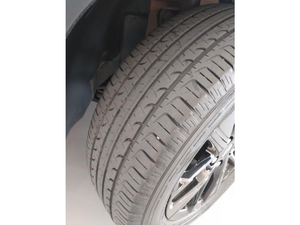 CHEVROLET Tracker - Foto