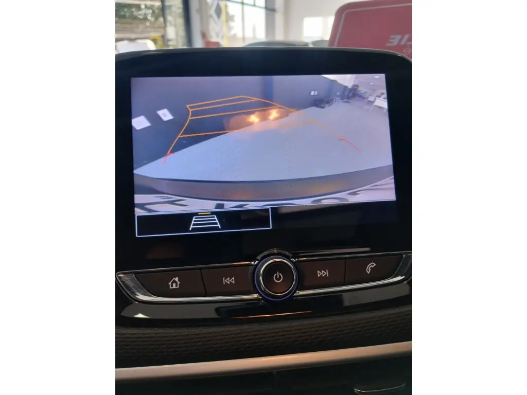 CHEVROLET Tracker - Foto