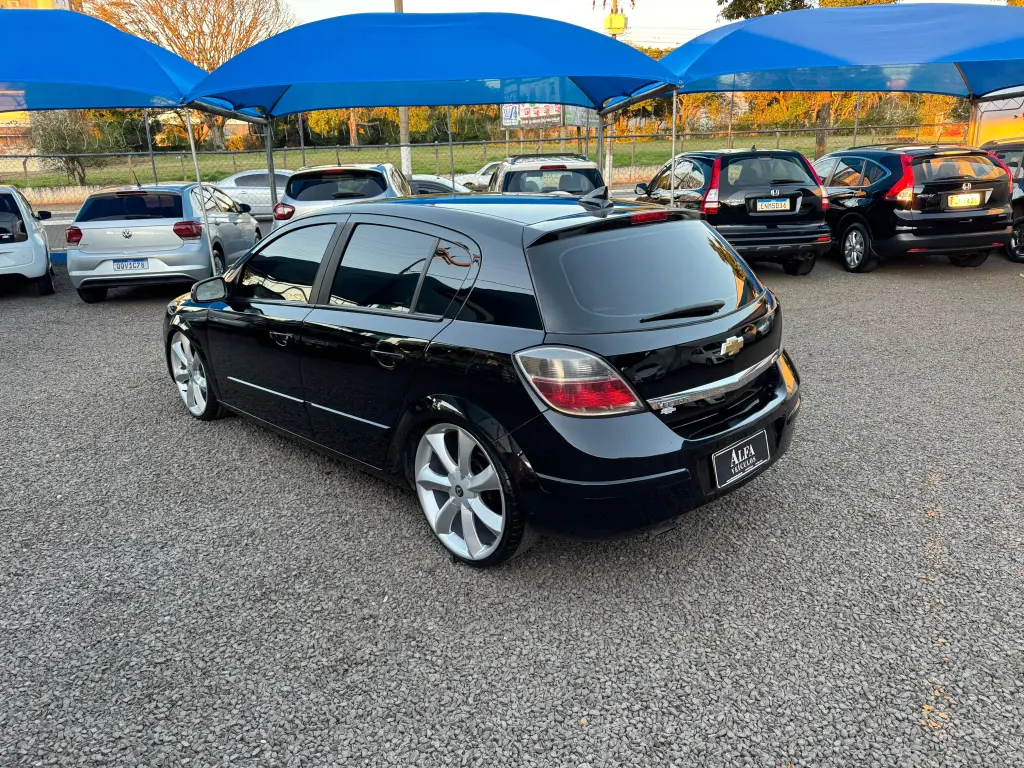 CHEVROLET Vectra Hatch - Foto