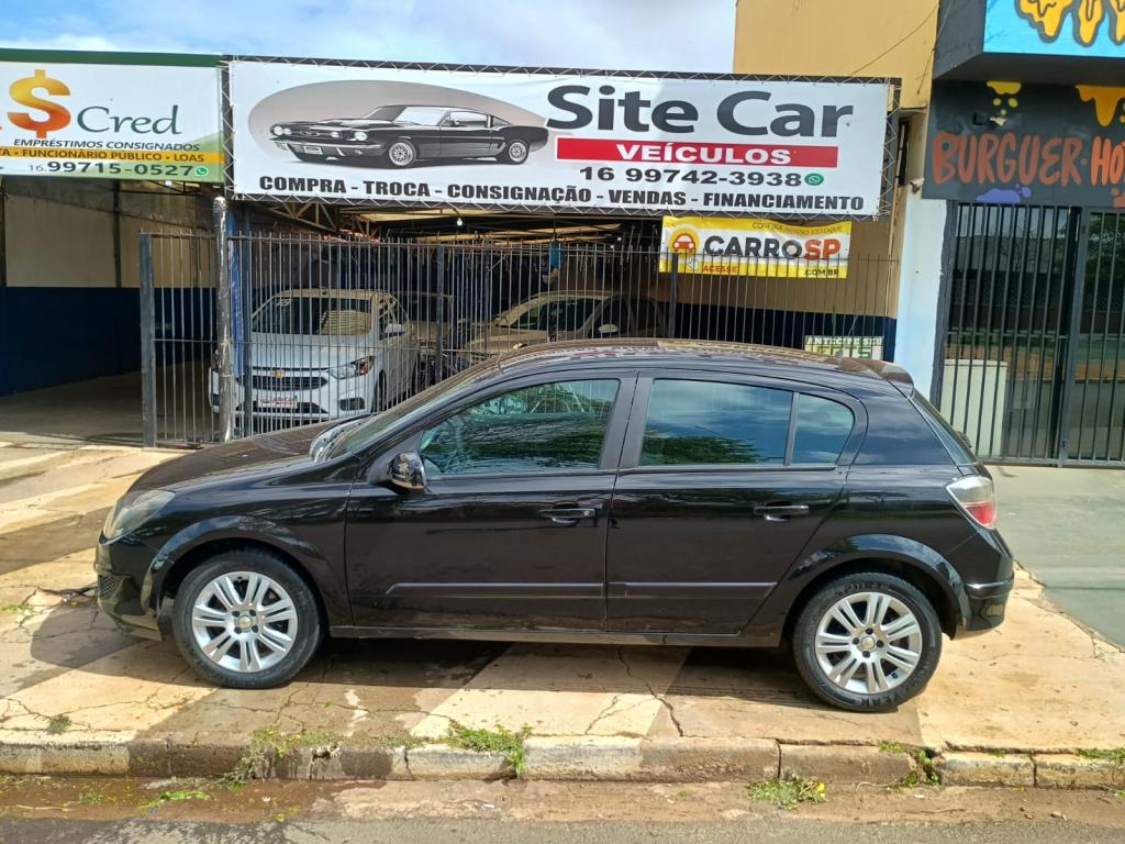 CHEVROLET Vectra Hatch - Foto