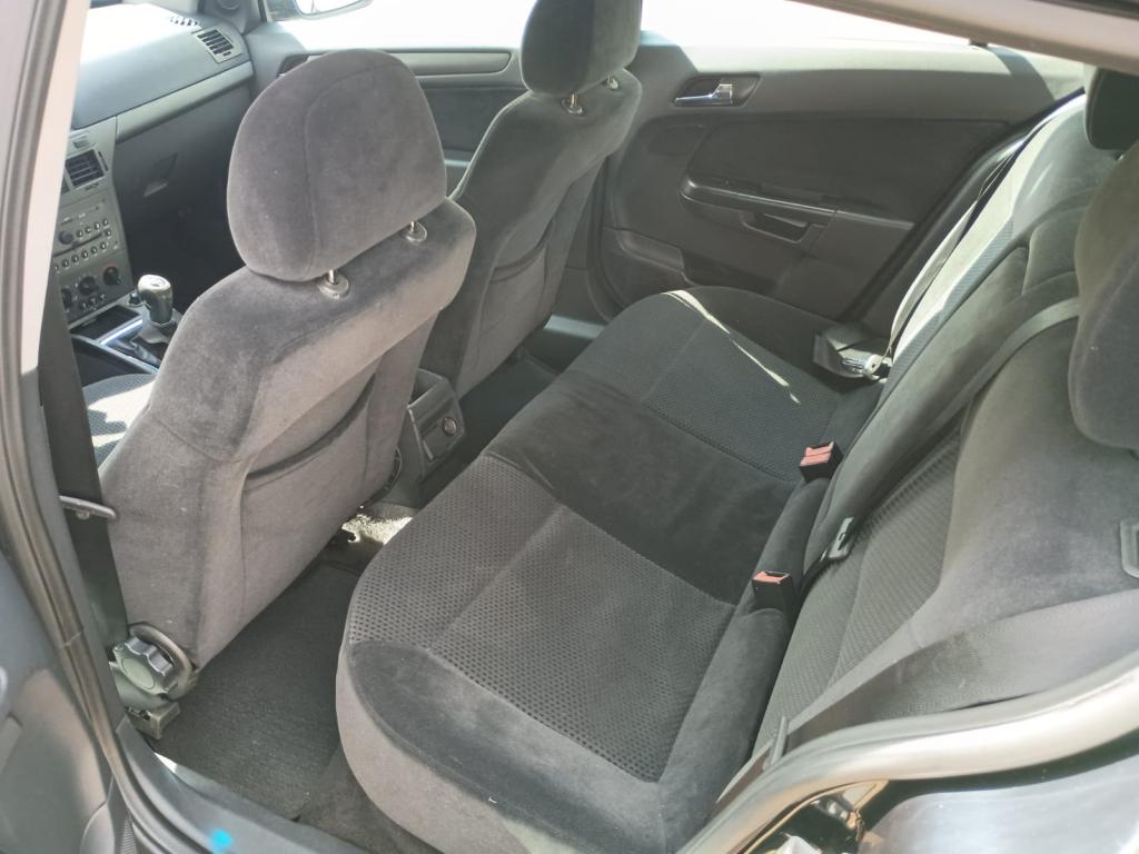 CHEVROLET Vectra Hatch - Foto