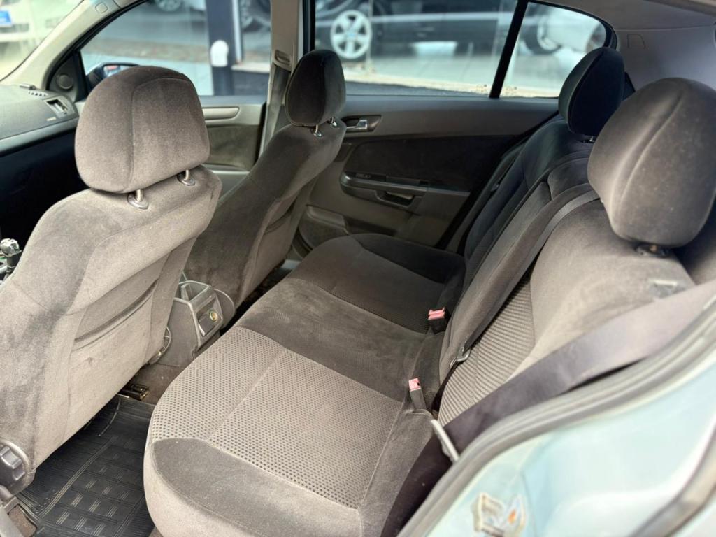 CHEVROLET Vectra Hatch - Foto