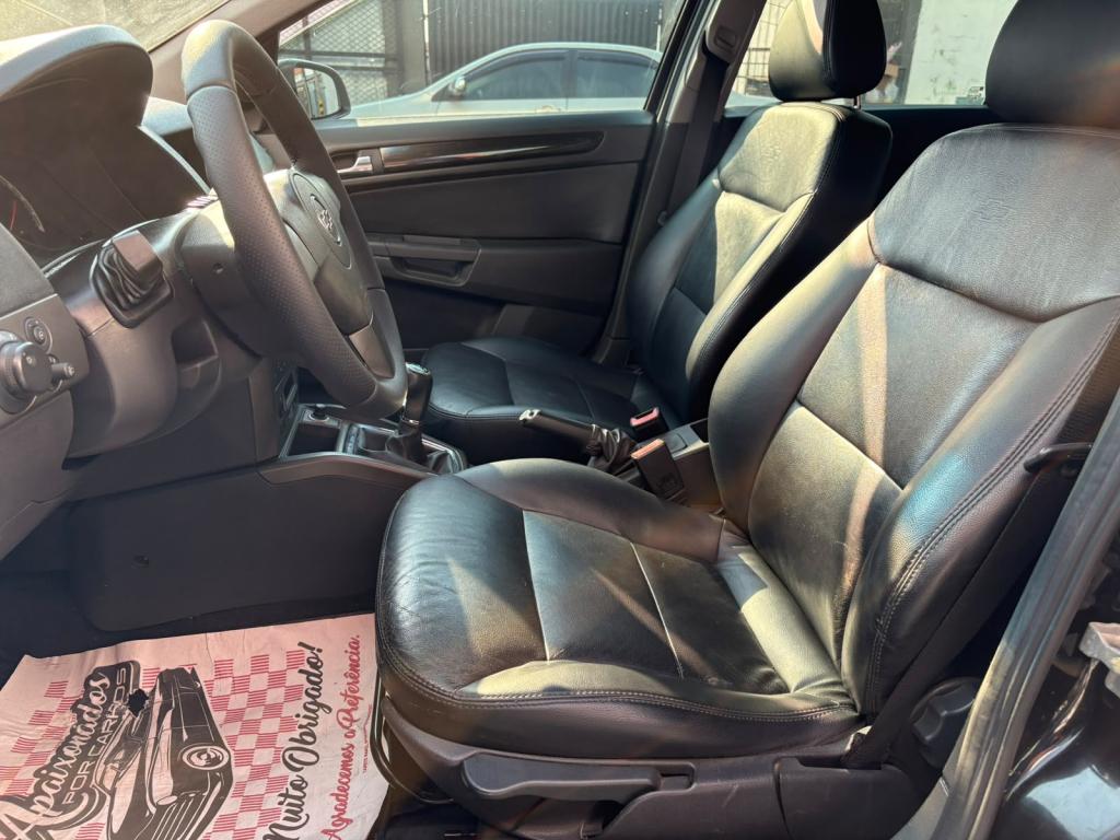 CHEVROLET Vectra Hatch - Foto