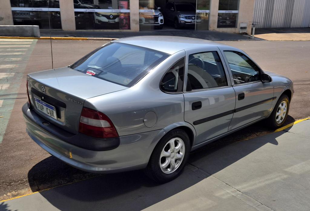 CHEVROLET Vectra Sedan - Foto