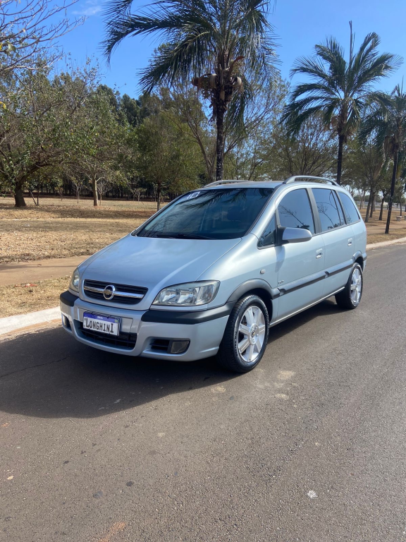 CHEVROLET Zafira - Foto