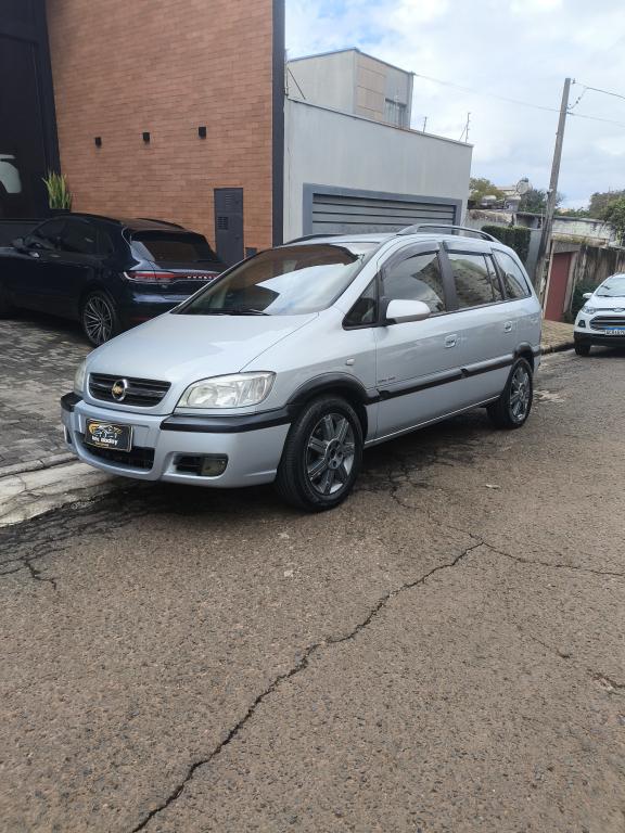 CHEVROLET Zafira - Foto