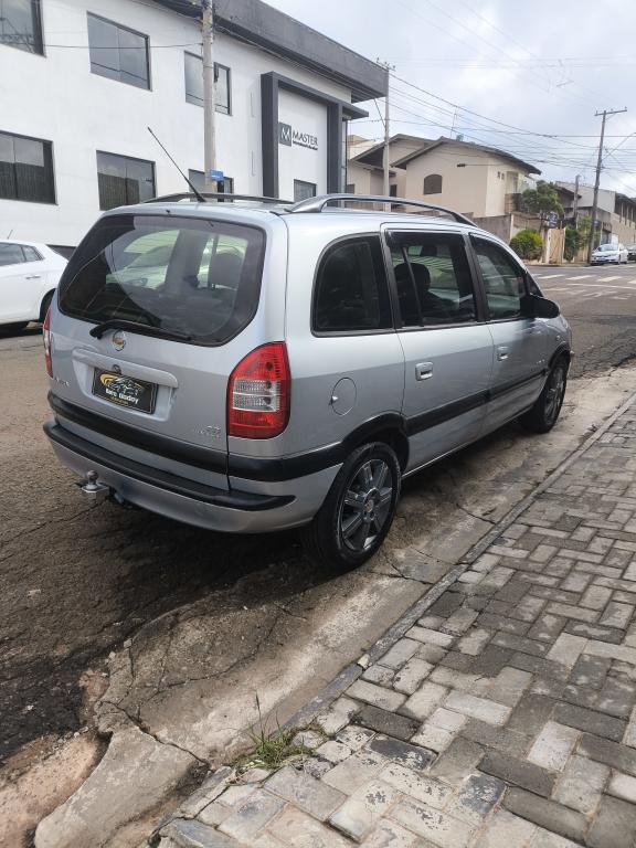 CHEVROLET Zafira - Foto