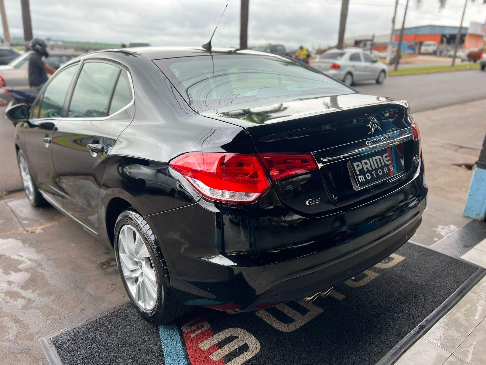 CITROEN C4 Sedan - Foto