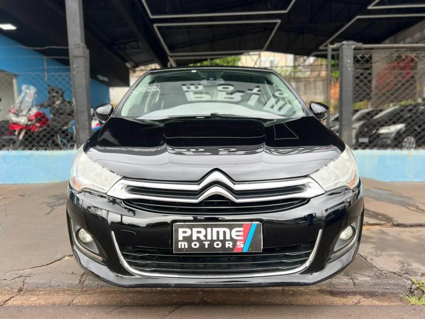 CITROEN C4 Sedan - Foto
