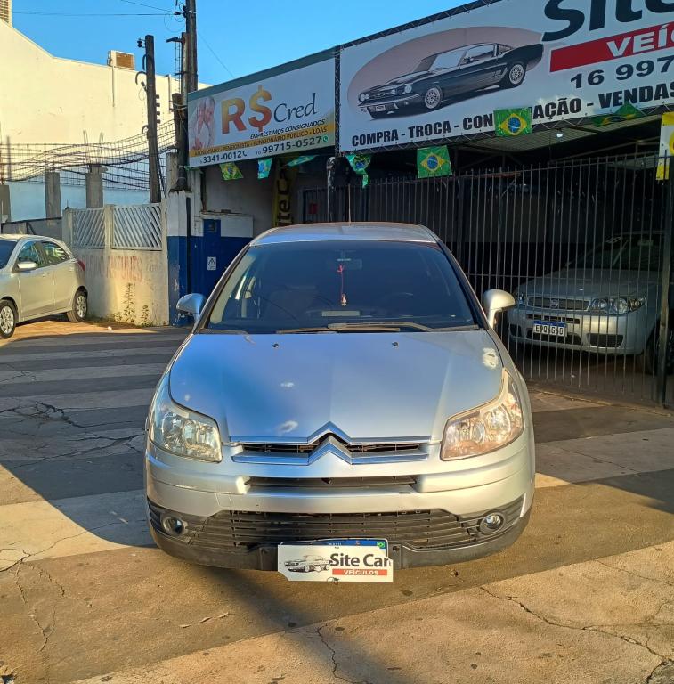 CITROEN C4 Sedan - Foto