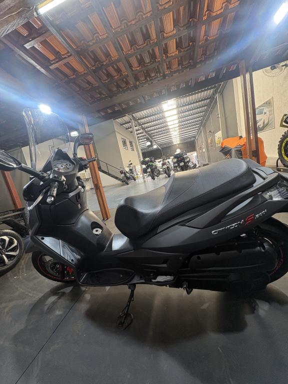 DAFRA Citycom 300 I - Foto