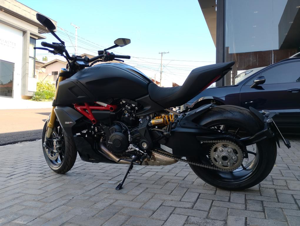DUCATI Diavel 1260 - Foto