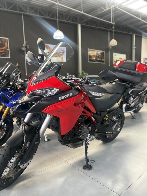 DUCATI Multistrada 950