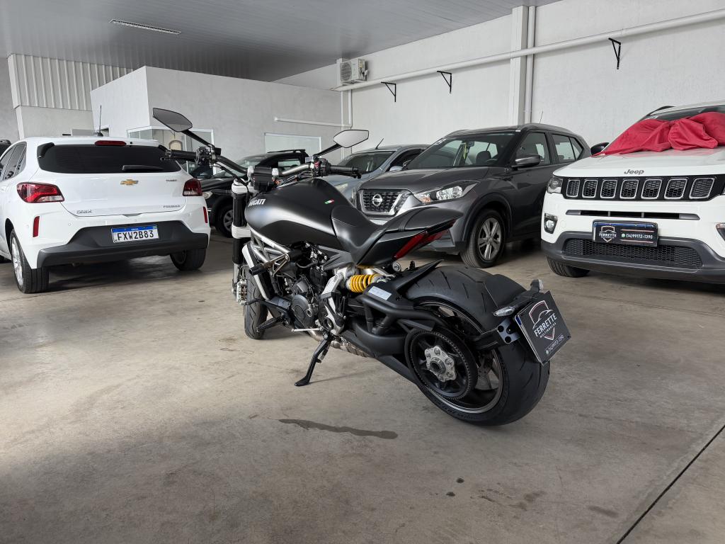 DUCATI X Diavel 1260 - Foto
