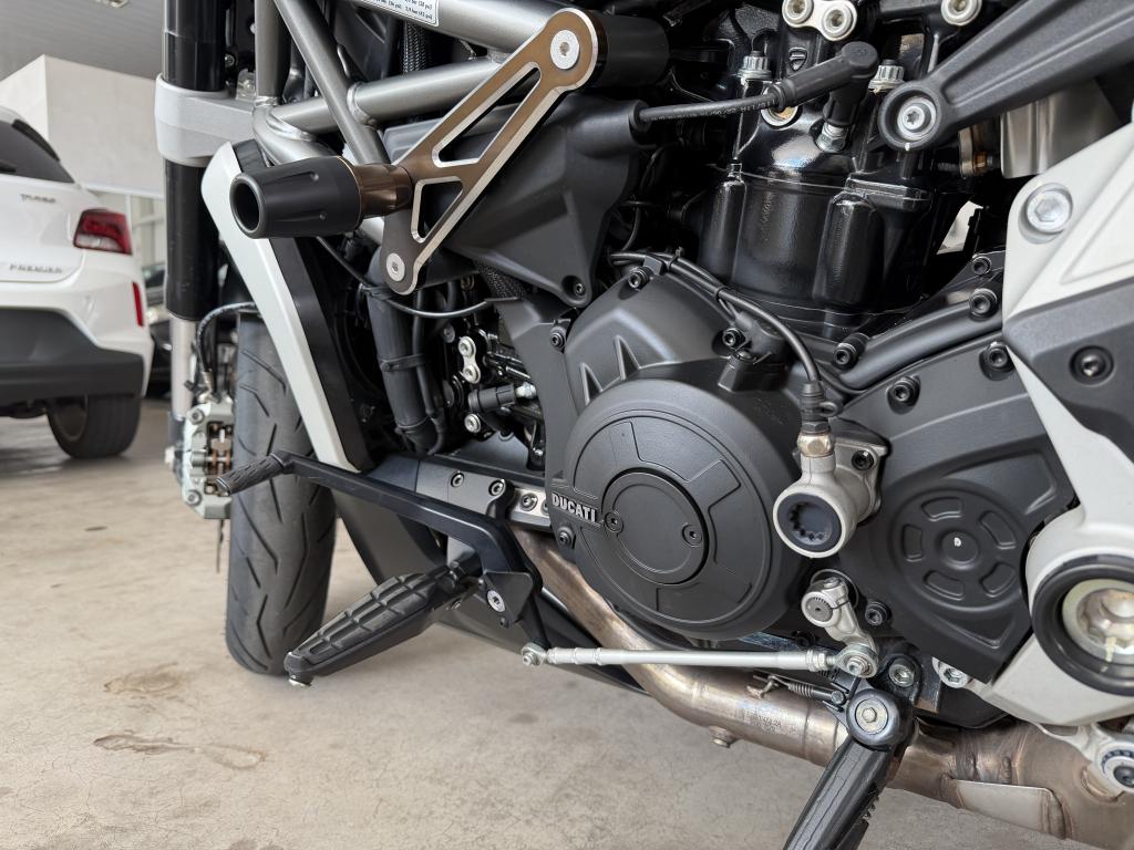 DUCATI X Diavel 1260 - Foto