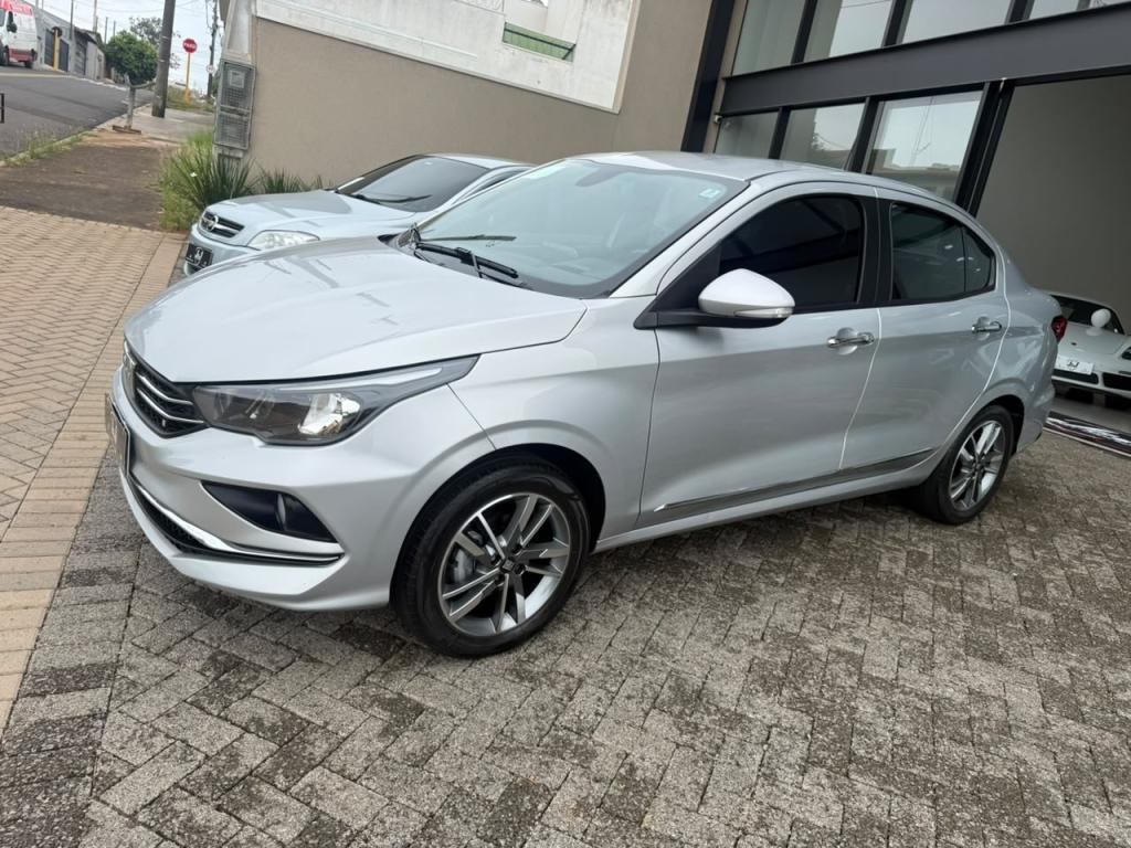 FIAT Cronos - Foto