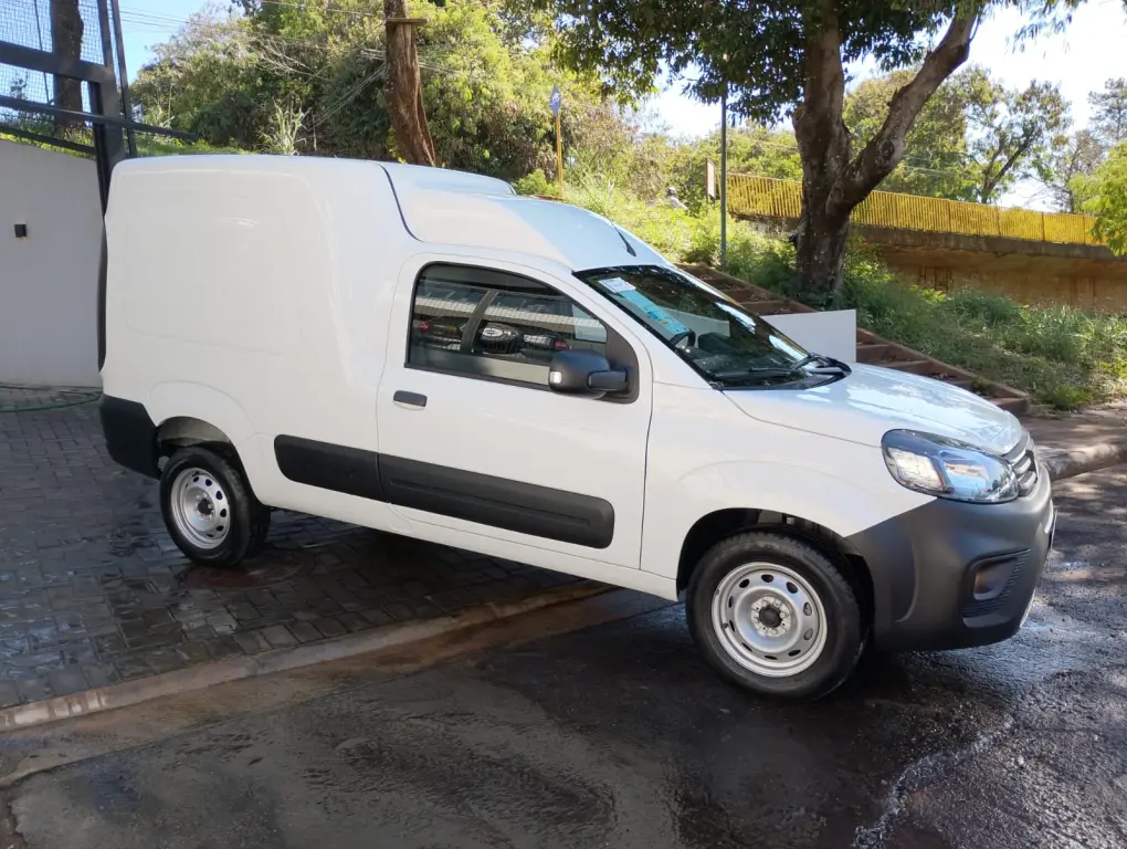 FIAT Fiorino Furgão - Foto
