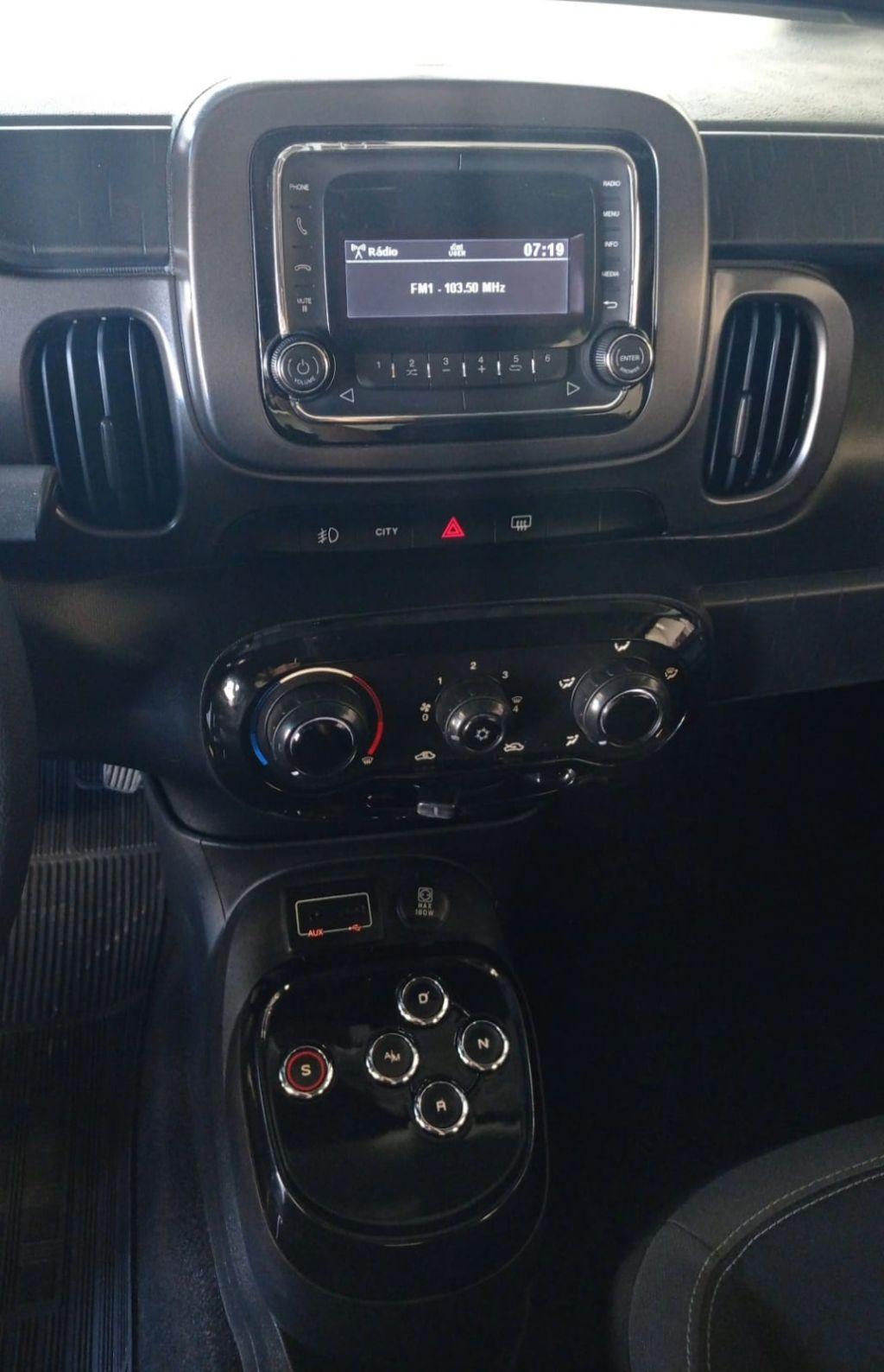 FIAT Mobi - Foto