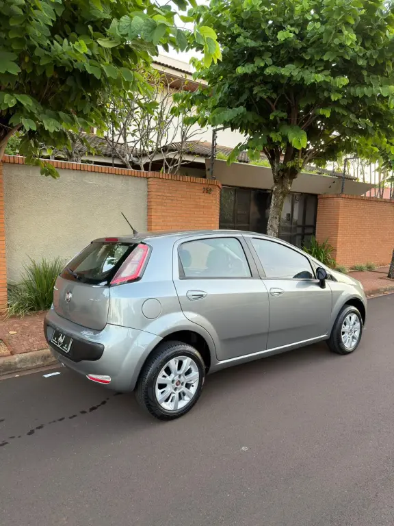 FIAT Punto - Foto